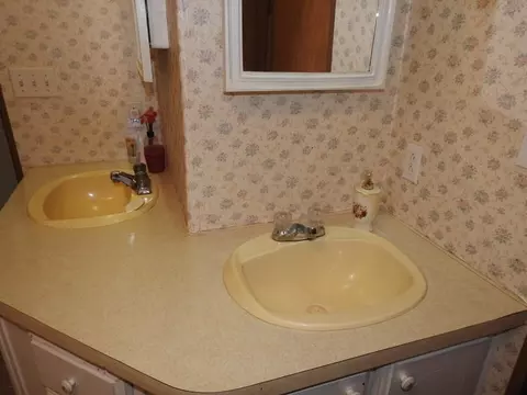42 Michael St, Wareham, MA 02576 photo 13