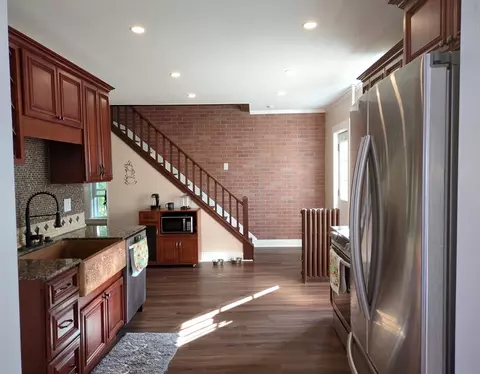7 Cherry St, Lynn, MA 01902 photo 17
