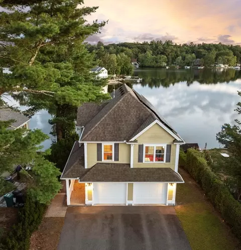 30 Lake Shore Dr N, Westford, MA 01886