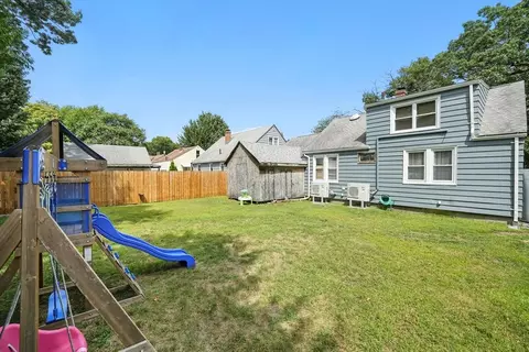 130 Eddy St, Springfield, MA 01104 photo 21