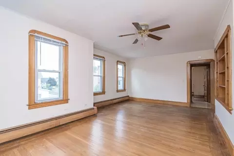 16 Monroe St, Chicopee, MA 01020 photo 24