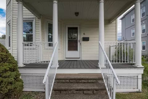 16 Monroe St, Chicopee, MA 01020 photo 3