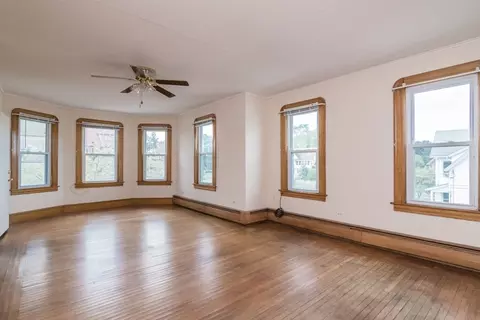 16 Monroe St, Chicopee, MA 01020 photo 26
