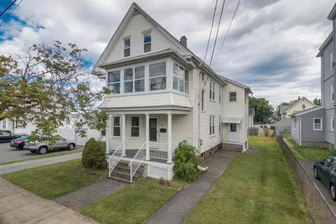 16 Monroe St, Chicopee, MA 01020