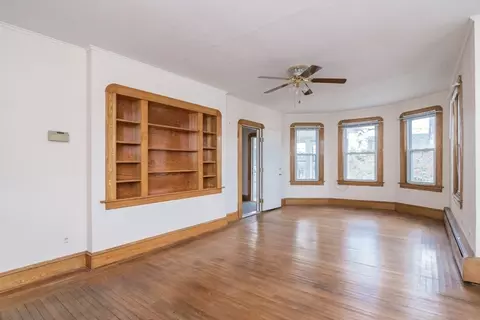16 Monroe St, Chicopee, MA 01020 photo 27