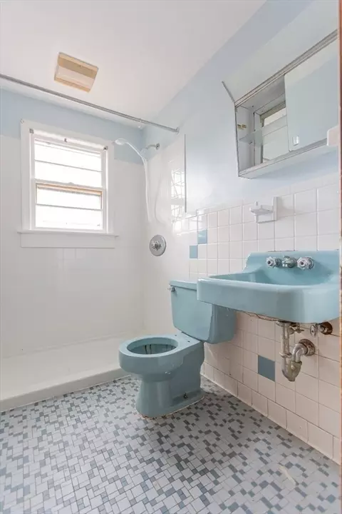 10 Michael Rd, Randolph, MA 02368 photo 18