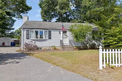 40 Cohasset Rd, Buzzards Bay, MA 02532