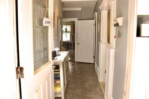 1 Clive St, Worcester, MA 01603 photo 4