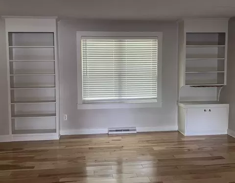 95 Weaver Rd, Springfield, MA 01107 photo 10
