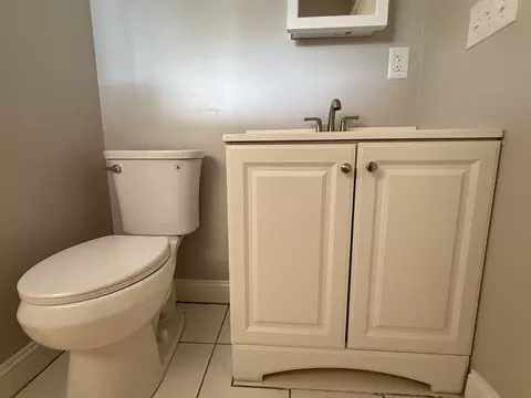 Bath - 13 Fir St, Wareham, MA 02571 photo 2 of 6