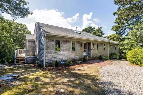 96 Uncle Deans, Chatham, MA 02633