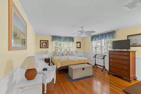 Bedroom - 30 Sunset Ln, Bourne, MA 02532 photo 1 of 5