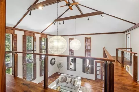 Entry Way - 8 Evergreen Ln, Hingham, MA 02043 photo 1 of 1