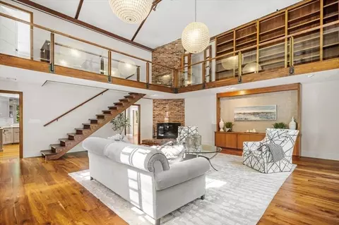 Living - 8 Evergreen Ln, Hingham, MA 02043 photo 1 of 3