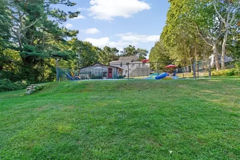Exterior - 663 Main St, Wareham, MA 02571 photo 8 of 10