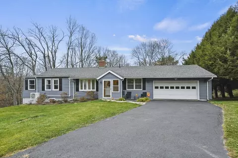 20 Westview Rd, Lanesborough, MA 01237