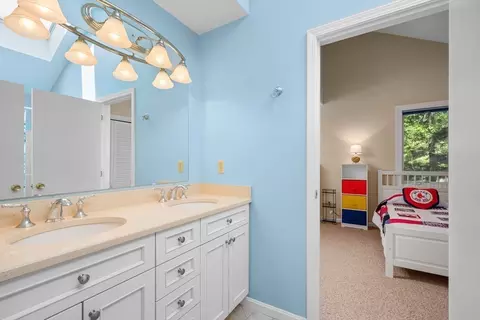 20 Holly Rd, Mashpee, MA 02649 photo 15