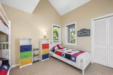 20 Holly Rd, Mashpee, MA 02649 photo 18
