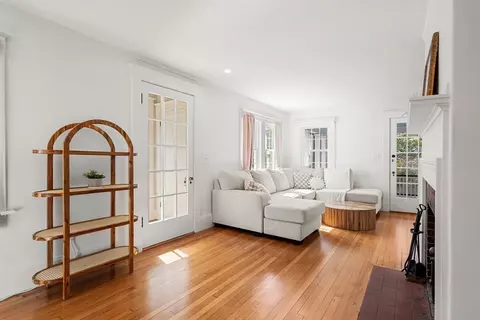 Living - 11 Sherman St, Beverly, MA 01915 photo 2 of 4