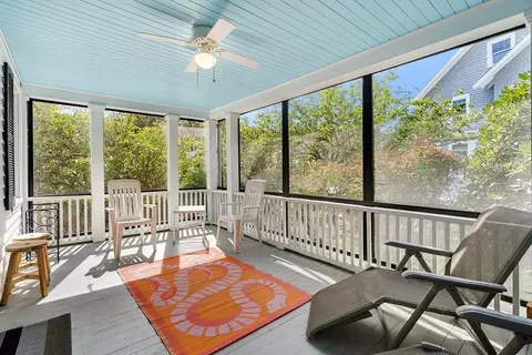 Exterior - 11 Sherman St, Beverly, MA 01915 photo 3 of 4