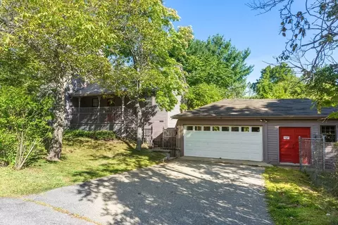 132 Moreland St, Worcester, MA 01609
