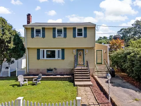 4 Market St, Billerica, MA 01821