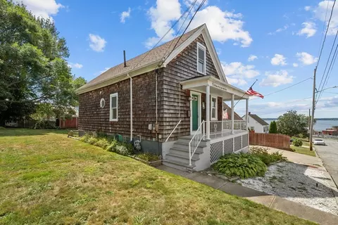 289 King Philip St, Fall River, MA 02724 photo 3