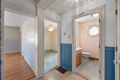 289 King Philip St, Fall River, MA 02724 photo 17