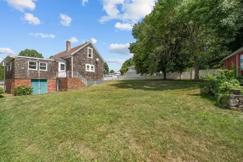 289 King Philip St, Fall River, MA 02724 photo 28