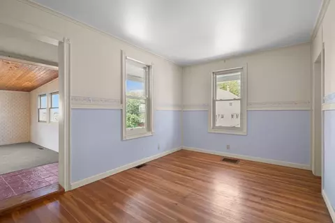 289 King Philip St, Fall River, MA 02724 photo 14