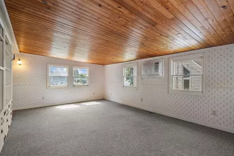 289 King Philip St, Fall River, MA 02724 photo 10