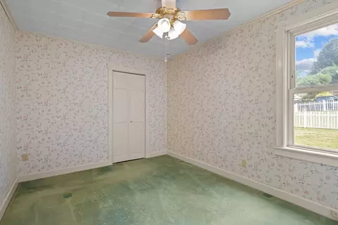 289 King Philip St, Fall River, MA 02724 photo 18
