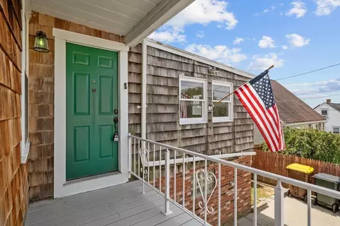 289 King Philip St, Fall River, MA 02724 photo 4