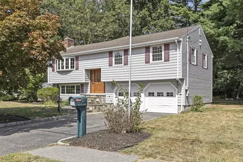 55 Fisher St, Natick, MA 01760