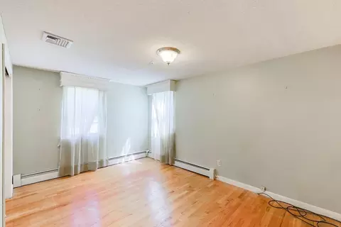 37 Oakleaf Dr, Mansfield, MA 02048 photo 11