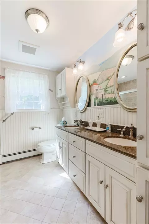 37 Oakleaf Dr, Mansfield, MA 02048 photo 9