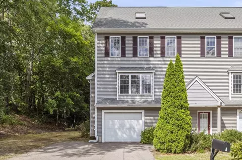 151 Roosevelt Ave #A, North Attleboro, MA 02760