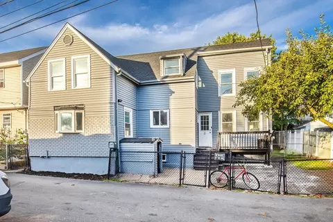 27 S Street Ct, Lynn, MA 01905