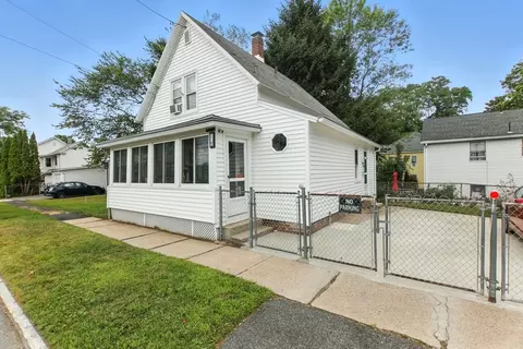 2 Lyons St, Indian Orchard, MA 01151