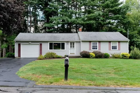4 Crescent Ter, Ware, MA 01082 photo 2