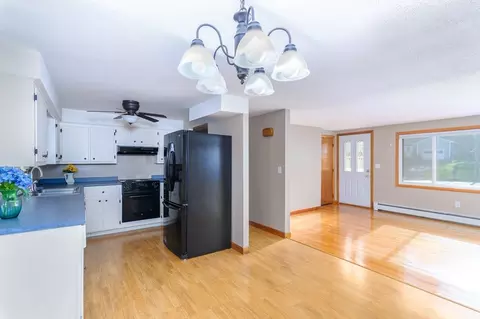4 Crescent Ter, Ware, MA 01082 photo 6