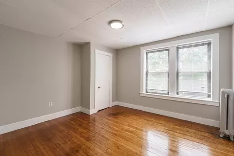 92 Woodside Ter, Springfield, MA 01108 photo 12