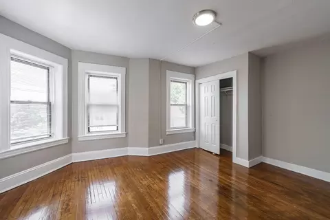 92 Woodside Ter, Springfield, MA 01108 photo 8