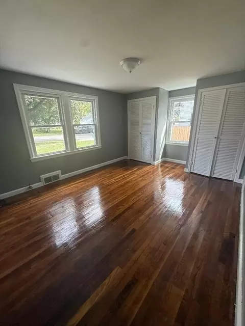 150 Cloran St, Springfield, MA 01109 photo 23