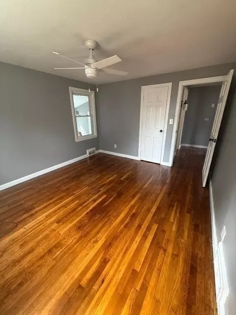 150 Cloran St, Springfield, MA 01109 photo 22