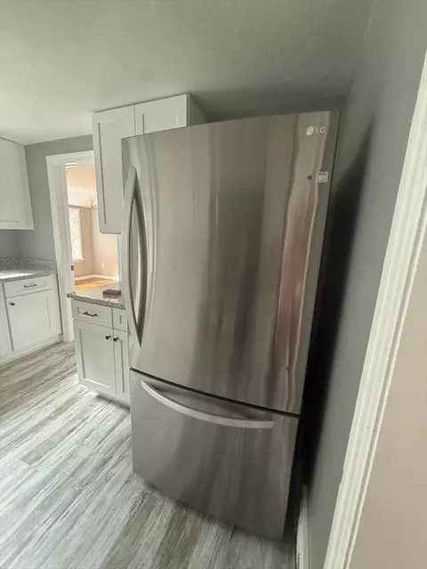 150 Cloran St, Springfield, MA 01109 photo 13