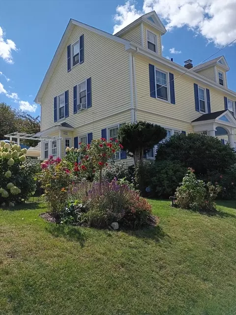 Exterior - 333 Langley St, Fall River, MA 02720 photo 4 of 7