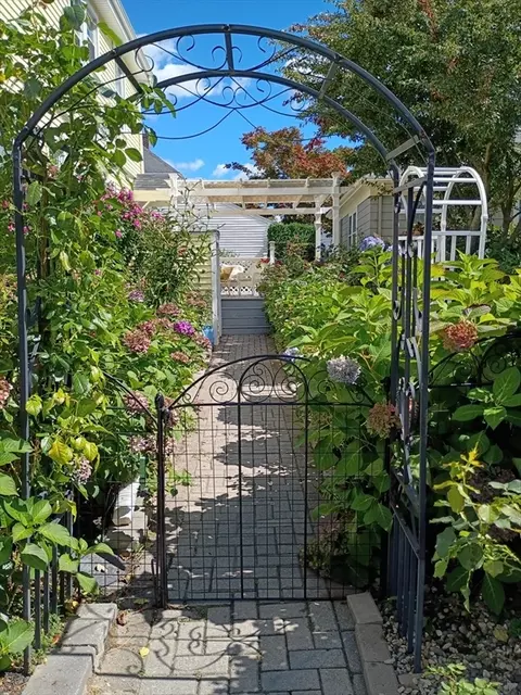 Exterior - 333 Langley St, Fall River, MA 02720 photo 5 of 7