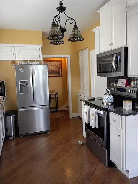 Kitchen - 333 Langley St, Fall River, MA 02720 photo 3 of 5