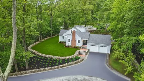 315 Maple Ave, Shrewsbury, MA 01545